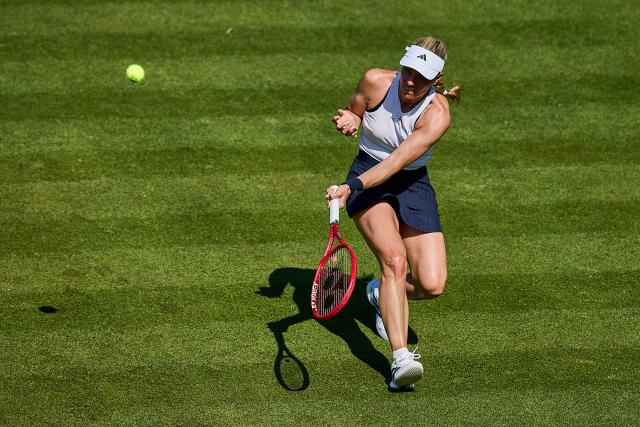 20 June 2026, Hesse, Bad Homburg: Retired German tennis player Angelique Kerber in action during her farewell match against Serbia's Ana Ivanovic at the Bad Homburg Open tennis tournament. Photo: Mathias Schulz/dpa