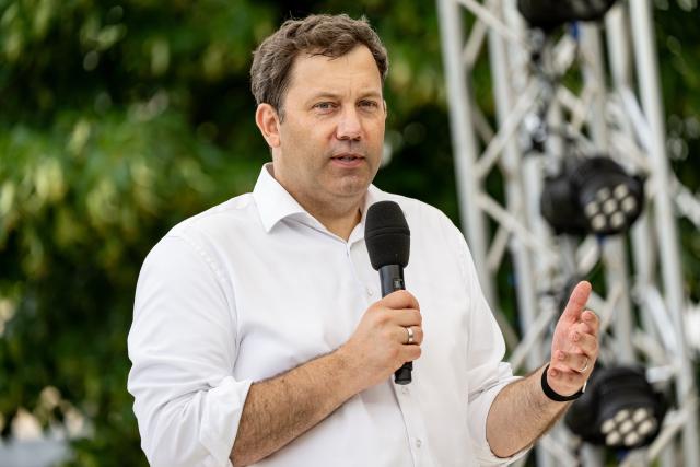 21 June 2026, Berlin: Lars Klingbeil, German Minister of Finance, speaks during a public dialogue at the Ministry of Finance as part of the German Government's Open House. Photo: Fabian Sommer/dpa