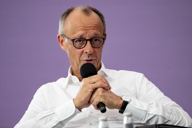 21 June 2026, Berlin: German Chancellor Friedrich Merz speaks during the German Government's Open House at the German Chancellery. Photo: Fabian Sommer/dpa