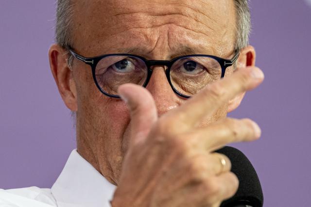 21 June 2026, Berlin: German Chancellor Friedrich Merz speaks during the German Government's Open House at the German Chancellery. Photo: Fabian Sommer/dpa