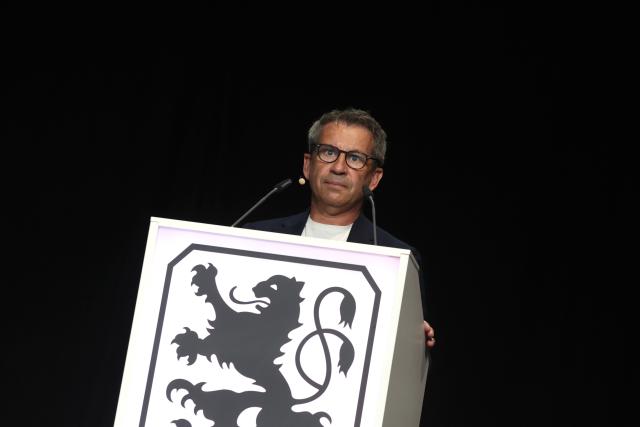 FILED - 21 June 2026, Bavaria, Munich: FILE PHOTO - Gernot Mang, president of TSV 1860 Munich, speaks during the club's general meeting at the Zenith Kulturhalle. Photo: Karl-Josef Hildenbrand/dpa