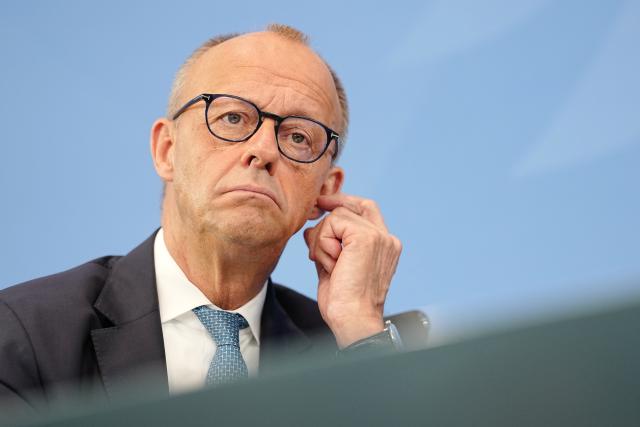 23 June 2026, Berlin: Friedrich Merz, German Chancellor, reacts during a press conference on the report by the Pension Security Commission regarding comprehensive measures forming the basis for pension reform by the coalition federal government of the Christian Democratic Union of Germany and the Social Democratic Party of Germany Photo: Kay Nietfeld/dpa