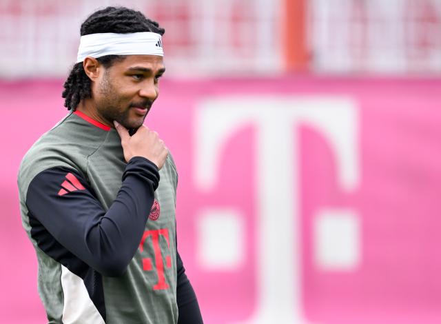 FILED - 14 April 2026, Bavaria, Munich: FILE PHOTO - Bayern Munich's Serge Gnabry attends a training session at the training facility on Saebener Strasse ahead of the UEFA Champions League Quarter-final Second Leg soocer match against Real Madrid. Photo: Sven Hoppe/dpa