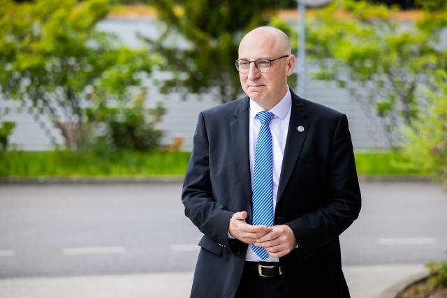 FILED - 16 June 2026, Berlin: FILE PHOTO - Sinan Selen, President of the Federal Office for the Protection of the Constitution (BfV), waits for the arrival of Federal Minister of the Interior Alexander Dobrindt at the inauguration of the Joint Center for Countering Hybrid Threats (GAZ Hybrid). Photo: Christoph Soeder/dpa