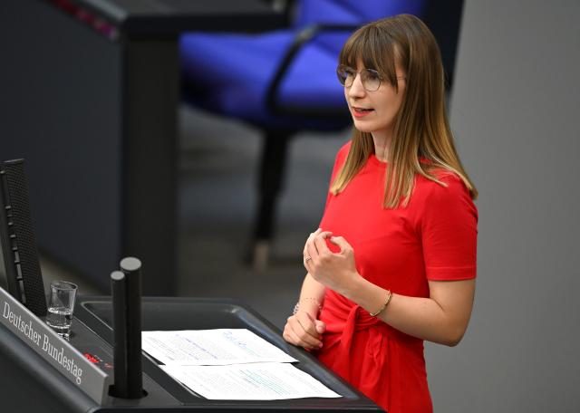 25 June 2026, Berlin: Jeanne Dillschneider speaks during a plenary session of the German Bundestag. Photo: Elisa Schu/dpa