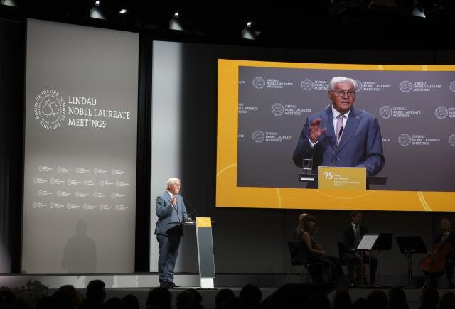 28 June 2026, Bavaria, Lindau (Bodensee): German President Frank-Walter Steinmeier speaks during the opening of the 75th Nobel Laureates Conference at the Inselhalle. Photo: Karl-Josef Hildenbrand/dpa