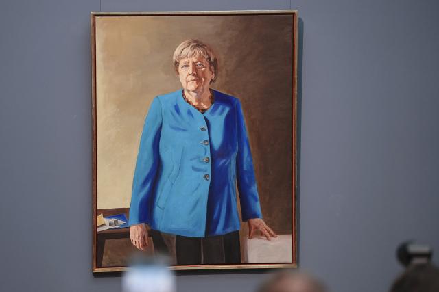 30 June 2026, Berlin: A portrait of former German chancellor Angela Merkel for the Hall of Ancestors at the German Chancellery is displayed. The painting will remain on display at the Bode Museum through 4 October 2026 before being moved to the German Chancellery. Photo: Kay Nietfeld/dpa