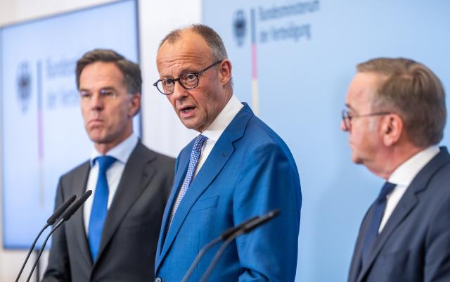 01 July 2026, Berlin: German Chancellor Friedrich Merz, German Minister of Defence Boris Pistorius and NATO Secretary Mark Rutte hold a joint press conference after the German Cabinet meeting at the Ministry of Defense. Photo: Michael Kappeler/dpa
