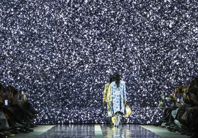 FILED - 31 January 2025, Berlin: FILE PHOTO - Models showcase designs by the Marc Cain label during the 2025 Berlin Fashion Week at the Kraftwerk. Photo: Jens Kalaene/dpa