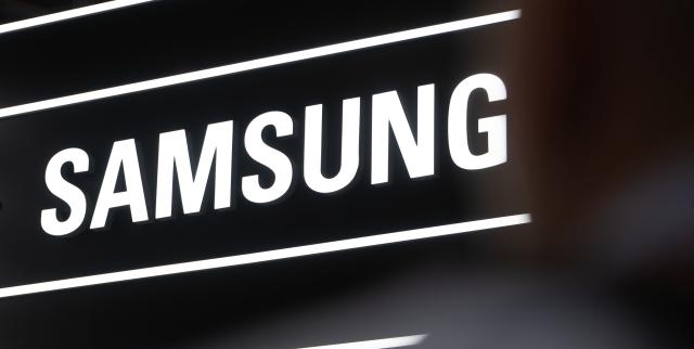 FILED - 10 September 2025, Bavaria, Munich: FILE PHOTO - The Samsung logo can be seen at the Samsung stand during the International Motor Show (IAA Mobility). Photo: Sven Hoppe/dpa