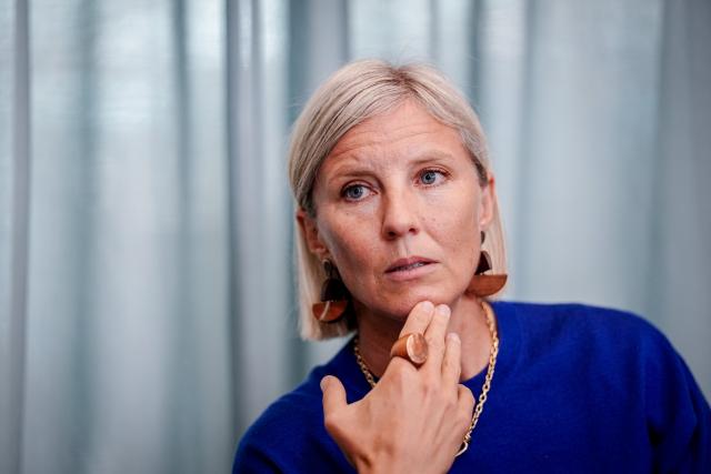 PRODUCTION - 02 July 2026, Berlin: Karin Radstroem, CEO of Daimler Truck Holding, speaks in an interview with the German Press Agency (DPA). Photo: Kay Nietfeld/dpa