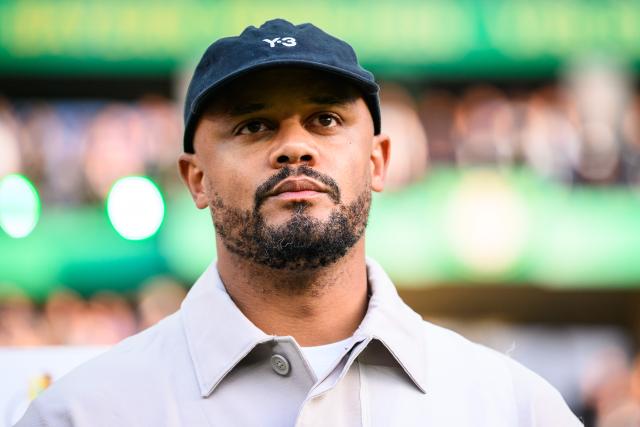 FILED - 23 May 2026, Berlin: FILE PHOTO - Bayern Munich coach Vincent Kompany pictured prior to the start of the German DFB Cup final soccer match between Bayern Munich and VfB Stuttgart at Berlin's Olympic Stadium. Photo: Tom Weller/dpa - IMPORTANT NOTE: In accordance with the regulations of the DFL German Football League and the DFB German Football Association, it is prohibited to utilize or have utilized photographs taken in the stadium and/or of the match in the form of sequential images and/or video-like photo series.