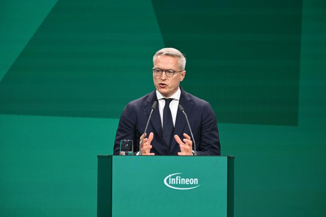 02 July 2026, Saxony, Dresden: German Minister for Digitalization and State Modernization Karsten Wildberger speaks at the opening of Semiconductor Plant of the Infineon Smart Power Fab. Photo: Robert Michael/dpa