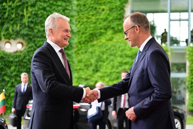 03 July 2026, Berlin: German Chancellor Friedrich Merz welcomes Lithuanian President Gitanas Nauseda, at the German Chancellery, ahead of the Baltic Heads of State and Government meeting on preparations for the NATO summit in Ankara, security and defense policy, and continued support for Ukraine. Photo: Fabian Sommer/dpa