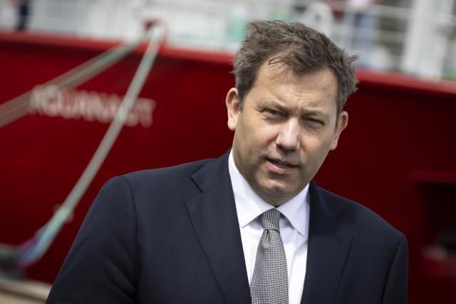 03 July 2026, Mecklenburg-Western Pomerania, Wismar: Lars Klingbeil, German Minister of Finance, speaks to the press during a visit to the TKMS shipyard. Photo: Philip Dulian/dpa