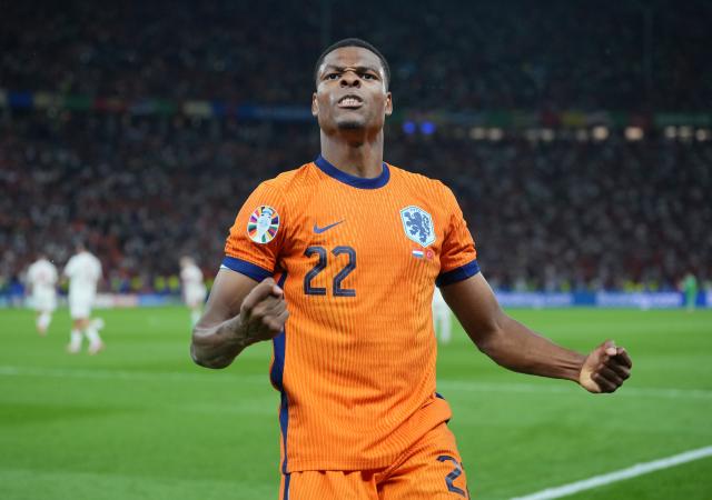 FILED - 06 July 2024, Berlin: FILE PHOTO - Netherlands' Denzel Dumfries reacts during the UEFA Euro 2024 soccer match between Netherlands and Turkey at the Berlin Olympic Stadium. Photo: Soeren Stache/dpa
