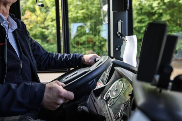FILED - 18 April 2024, North Rhine-Westphalia, Duesseldorf: FILE PHOTO - A Rheinbahn driver is steering a bus through the city. Photo: Oliver Berg/dpa