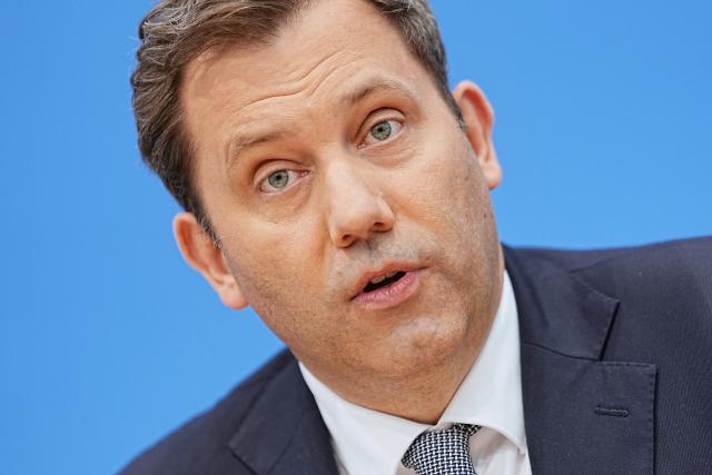 06 July 2026, Berlin: Lars Klingbeil, Germany's Minister of Finance, speaks during a press conference to present the draft budget for 2027 at the Federal Press Conference Centre. Photo: Michael Kappeler/dpa