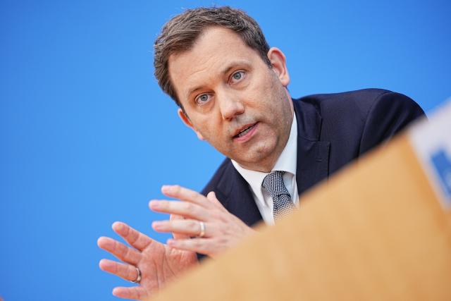 06 July 2026, Berlin: Lars Klingbeil, Germany's Minister of Finance, speaks during a press conference to present the draft budget for 2027 at the Federal Press Conference Centre. Photo: Michael Kappeler/dpa