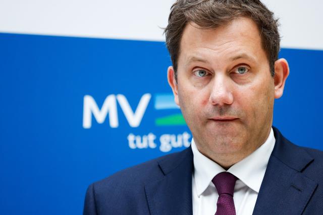 07 July 2026, Berlin: German Minister of Finance Lars Klingbeil speaks during a press conference following the off-site meeting of the Mecklenburg-Western Pomerania state government at the Mecklenburg-Western Pomerania State Representation Office. Photo: Carsten Koall/dpa