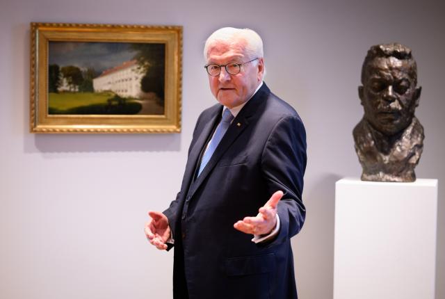 10 July 2026, Berlin: German President Frank-Walter Steinmeier shows off his new office at the interim headquarters for the Federal President and the Office of the Federal President during a media event. Photo: Bernd von Jutrczenka/dpa