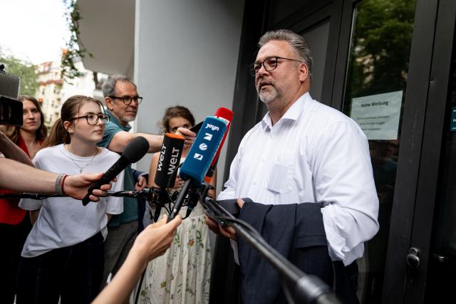 10 July 2026, Berlin: Stephan Standfuss,of the Christian Democratic Union of Germany (CDU) in Berlin, makes a statement before the regular meeting of district chairpersons at the CDU state headquarters. Photo: Fabian Sommer/dpa