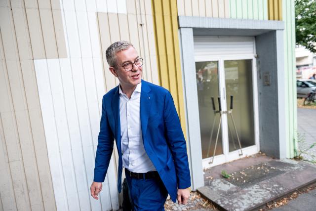 13 July 2026, Berlin: Berlin's Senator for Finance Stefan Evers arrives to attend a meeting of the the Christian Democratic Union of Germany (CDU) state executive committee at the Ernst Lemmer Institute. Photo: Fabian Sommer/dpa
