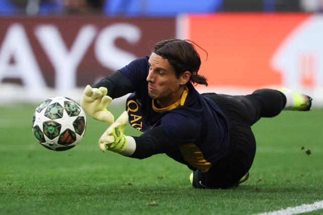FILED - 31 May 2025, Bavaria, Munich: FILE PHOTO - Inter Milan goalkeeper Yann Sommer warms up ahead of the UEFA Champions League final soccer match between Inter Milan and Paris Saint-Germain at Munich Football Arena. Photo: Christian Charisius/dpa