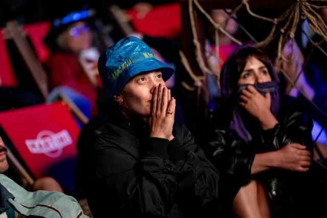 19 July 2026, Berlin: Argentina fans appear dejected during a screening of the 2026 FIFA World Cup final soccer match between Spain and Argentina at Beach Neukoelln in Berlin. Photo: Fabian Sommer/dpa