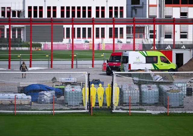 20 July 2026, Bavaria, Munich: Construction equipment seen on the club's grounds on Saebener Strasse before the preseason first training session. Photo: Sven Hoppe/dpa