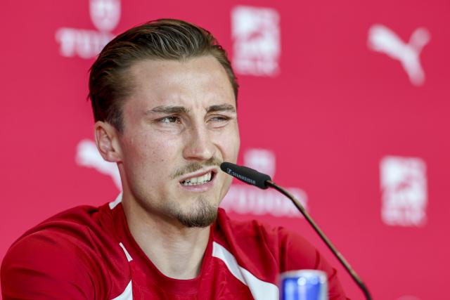 20 July 2026, Saxony, Leipzig: RB Leipzig's newly signed Rocco Reitz, speaks during his introduction press conference. Photo: Jan Woitas/dpa