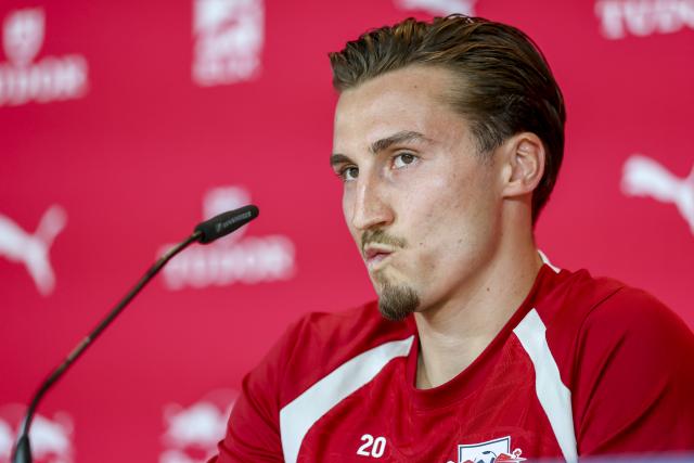 20 July 2026, Saxony, Leipzig: RB Leipzig's newly signed Rocco Reitz, speaks during his introduction press conference. Photo: Jan Woitas/dpa