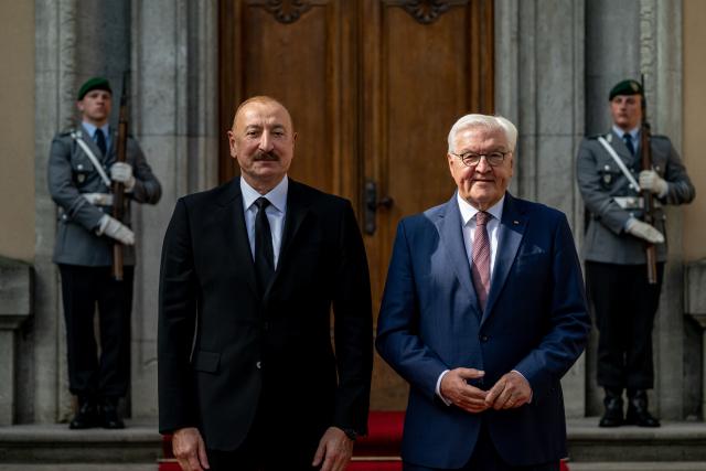 21 July 2026, Berlin: German President Frank-Walter Steinmeier welcomes Ilham Aliyev, President of Azerbaijan, at Villa Borsig. Photo: Fabian Sommer/dpa
