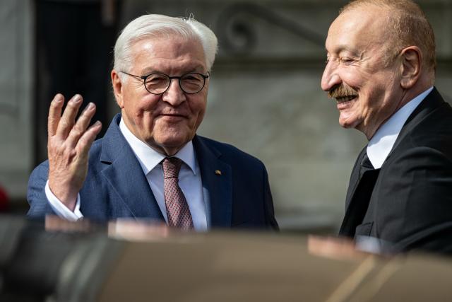 21 July 2026, Berlin: German President Frank-Walter Steinmeier welcomes Ilham Aliyev, President of Azerbaijan, at Villa Borsig. Photo: Fabian Sommer/dpa