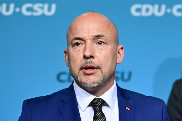22 July 2026, Berlin: Alexander Hoffmann, Interim chair of the Christian Democratic Union of Germany (CDU) and the Christian Social Union in Bavaria (CSU) parliamentary group in the Bundestag, speaks during a press briefing held by the CDU/CSU parliamentary group in the Bundestag. Photo: Sebastian Gollnow/dpa