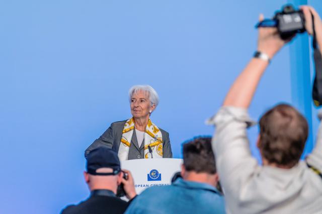 23 July 2026, Hesse, Frankfurt am Main: President of the European Central Bank (ECB) Christine Lagarde speaks at a press conference during the ECB Governing Council meeting. Photo: Andreas Arnold/dpa