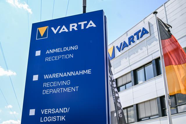 23 July 2026, Baden-Wuerttemberg, Ellwangen: The German company manufacturing batteries Varta logo on a company building. Photo: Jason Tschepljakow/dpa