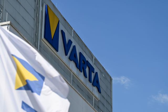 24 July 2026, Baden-Württemberg, Ellwangen: FILE PHOTO - The "Varta" logo can be seen on one of the battery manufacturer's company buildings. Photo: Marius Bulling/dpa