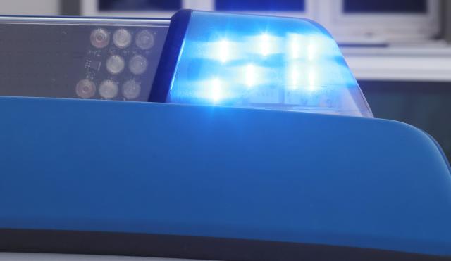 FILED - 16 January 2024, Thuringia, Jena: FILE PHOTO - The flashing blue light on a police patrol car. Photo: Bodo Schackow/dpa