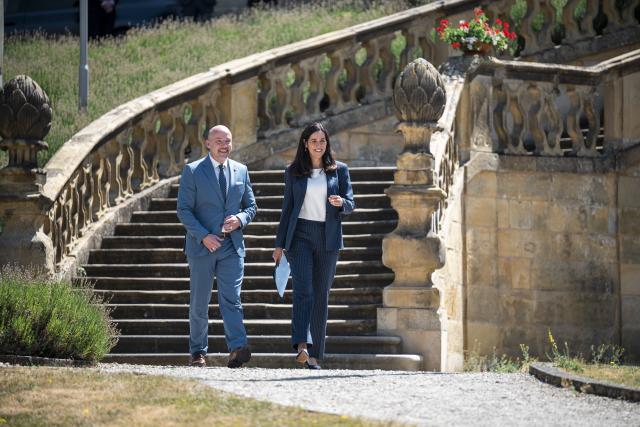 28 July 2026, Bavaria, Bad Staffelstein: German Christian Social Union (CSU) parliamentary group chairman Alexander Hoffmann (L) and Hungary's Deputy Prime Minister and Foreign Minister Anita Orban walk together to a press conference on the second and final day of the CSU parliamentary group's summer retreat, at Banz Abbey. Photo: Daniel Vogl/dpa