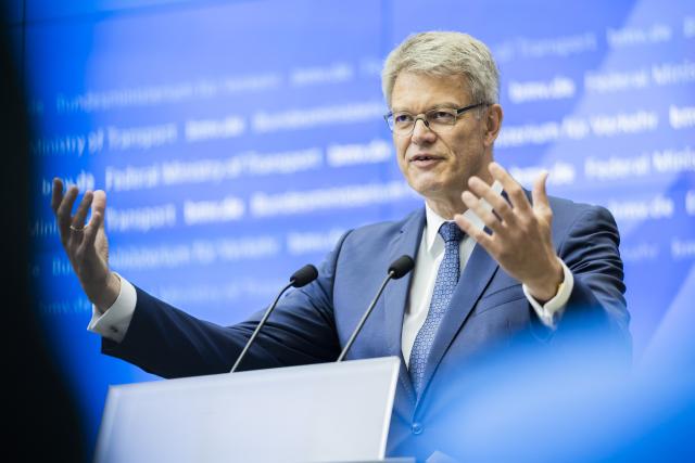 29 July 2026, Berlin: Outgoing German Transport Minister Patrick Schnieder speaks during the handover ceremony at the Federal Ministry of Transport (BMV). His successor, Steffen Bilger, is taking over the position. Photo: Christoph Soeder/dpa