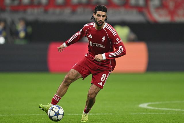 FILED - 22 October 2025, Hesse, Frankfurt/Main: FILE PHOTO - Liverpool's Dominik Szoboszlai in action during the UEFA Champions League group-stage soccer match between Eintracht Frankfurt and Liverpool at Deutsche Bank Park stadium. Photo: Arne Dedert/dpa