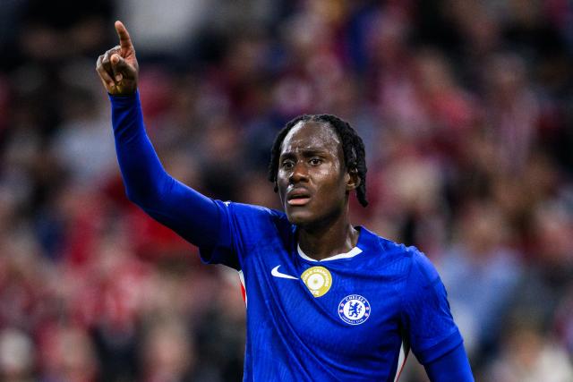 FILED - 17 September 2025, Bavaria, Munich: FILE PHOTO - Chelsea's Trevoh Chalobah gestures during the 2025 UEFA Champions League soccer match between Bayern Munich and Chelsea FC at the Allianz Arena. Photo: Tom Weller/dpa