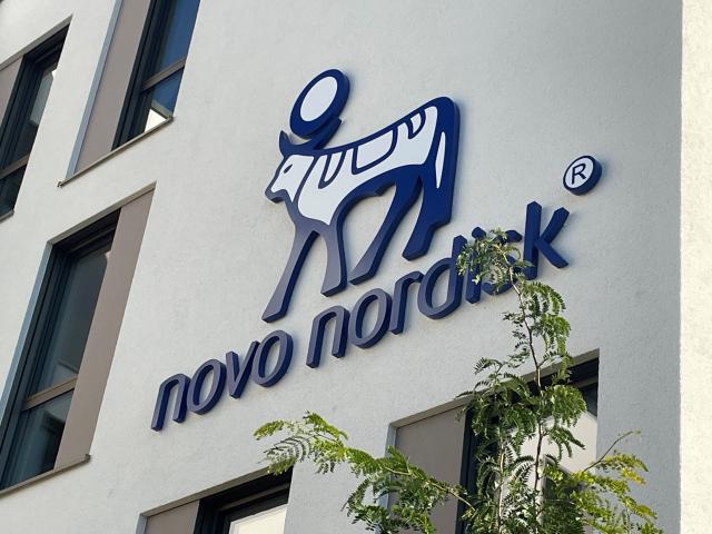 FILED - 26 September 2023, Rhineland-Palatinate, Mainz: FILE PHOTO - The logo of the Danish pharmaceutical company Novo Nordisk is seen on the facade of the headquarters in Mainz. Photo: Christian Schultz/dpa