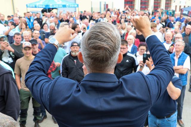 17 August 2026, Saxony-Anhalt, Weferlingen: Ulrich Siegmund, lead candidate of the Alternative for Germany party in Saxony-Anhalt, attends an AfD town hall meeting in Weferlingen regarding the 2026 state election. Photo: Peter Gercke/dpa