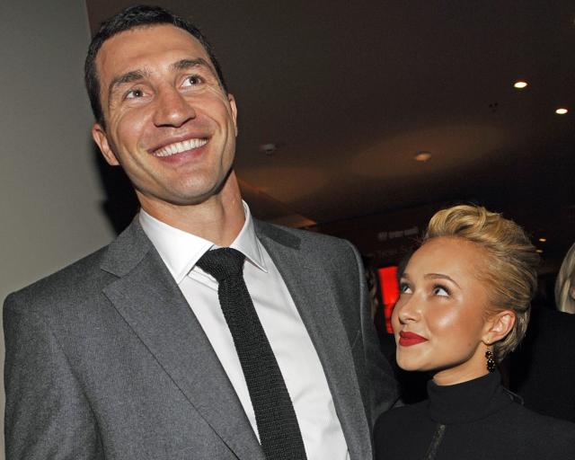FILED - 24 September 2010, Bavaria, Munich: FILE PHOTO - Boxing world champion Wladimir Klitschko and US actress Hayden Panettiere are pictured at the "United People Charity Night 2010." Photo: picture alliance / dpa