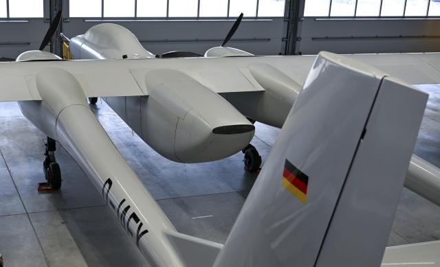 19 August 2026, Brandenburg, Strausberg: Aerodata AG unveils the prototype of its AeroForce X reconnaissance drone at Strausberg Airport. Photo: Jens Kalaene/dpa