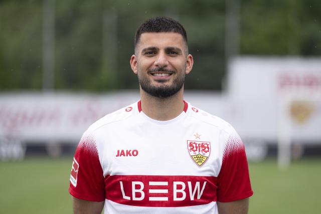 FILED - 18 August 2026, Baden-Württemberg, Stuttgart: FILE PHOTO - VfB Stuttgart's Deniz Undav poses during the team's photo session at the Club Center. Photo: Marijan Murat/dpa