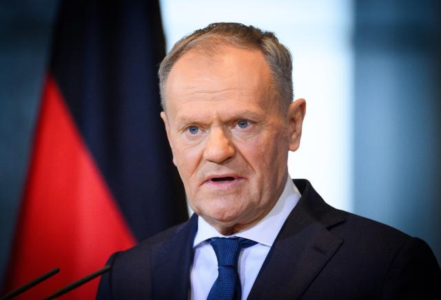 FILED - 01 December 2025, Berlin: FILE PHOTO - Polish Prime Minister Donald Tusk, speaks during a press conference. Photo: Bernd von Jutrczenka/dpa