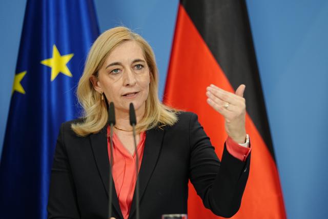 FILED - 12 August 2026, Berlin: FILE PHOTO - Nina Warken, Head of the German Chancellery and German Minister for Special Tasks, delivers a statement to the press at the Chancellery following the German Cabinet meeting. Photo: Kay Nietfeld/dpa